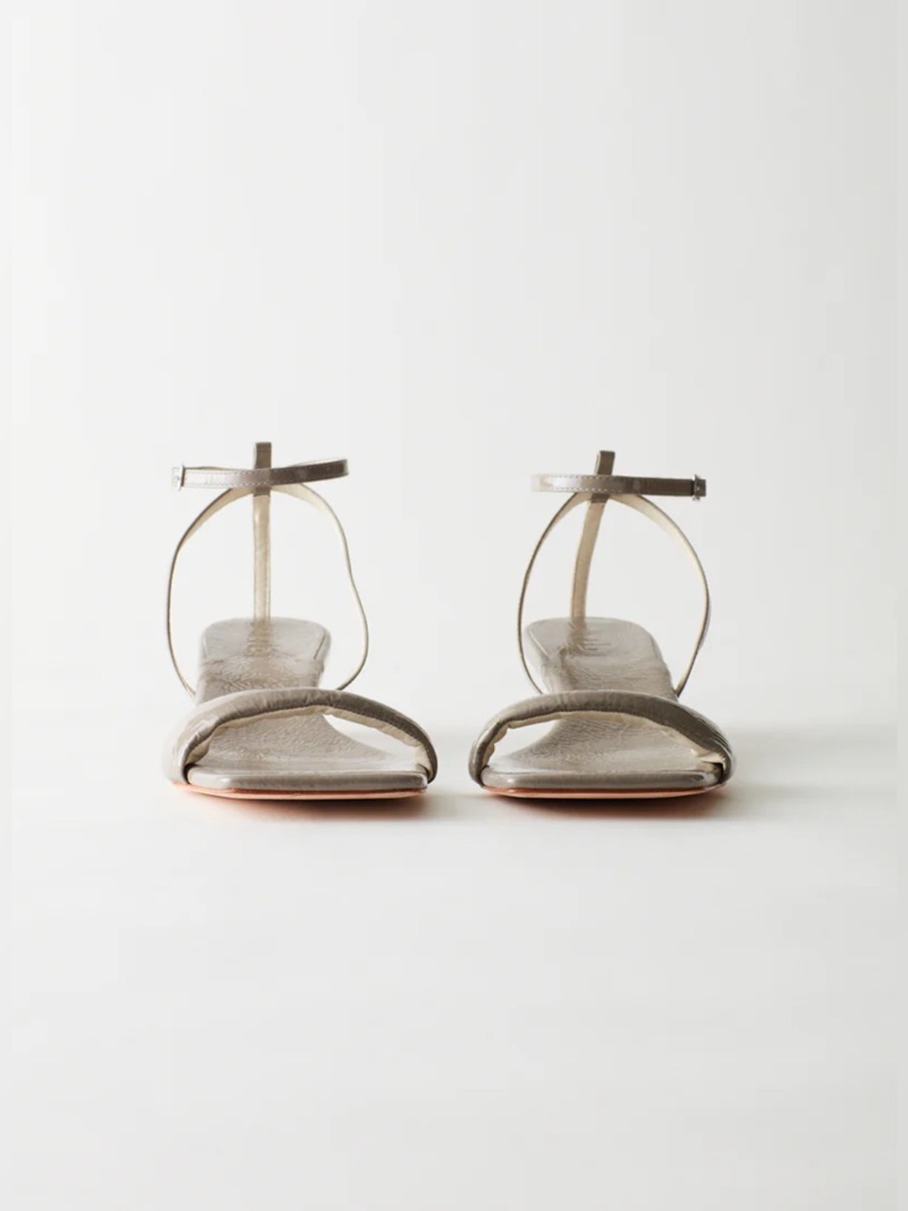 Ola Sandal - Picture 6 of 8